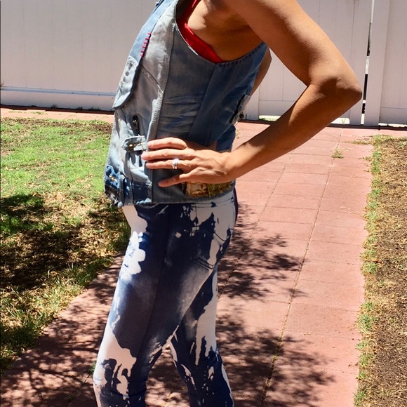 White n blue graphic fun design leggings S/M (4-6) Lightning print tie dye look - Picture 5 of 5